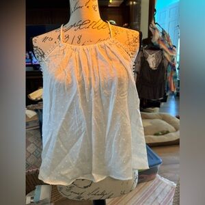 Ambiance large nwt sooo cute 🥰! Anything marked 10$and under is 3/for10$